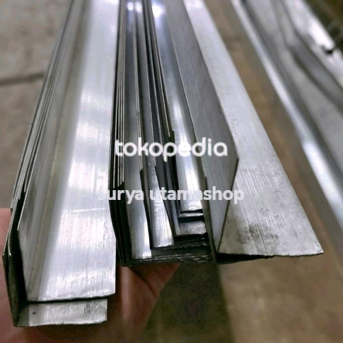 aluminium siku 40 x 40 x 4 x 6mtr
