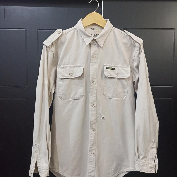 kemeja denim even river L