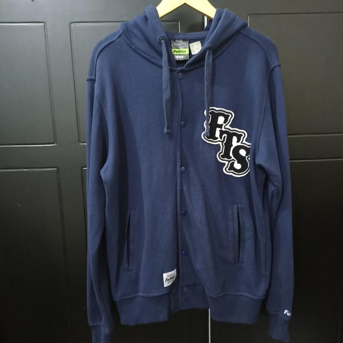 varsity hoodie feltics