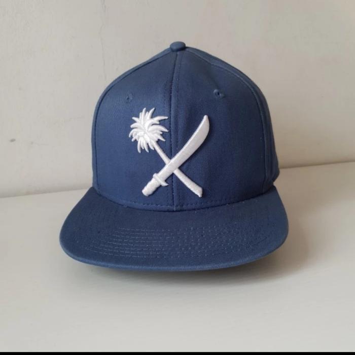 Topi US VERSUS THEM Logo Snapback Cap Light Blue Preloved
