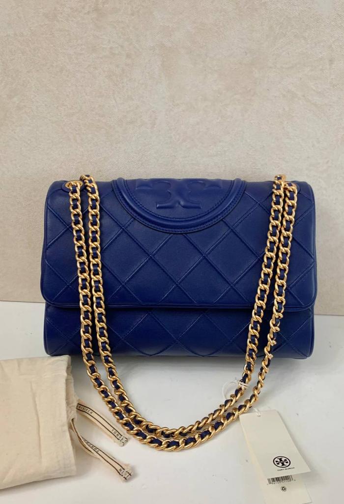 TORY BURCH Fleming soft convertible shoulder bag Navy Day