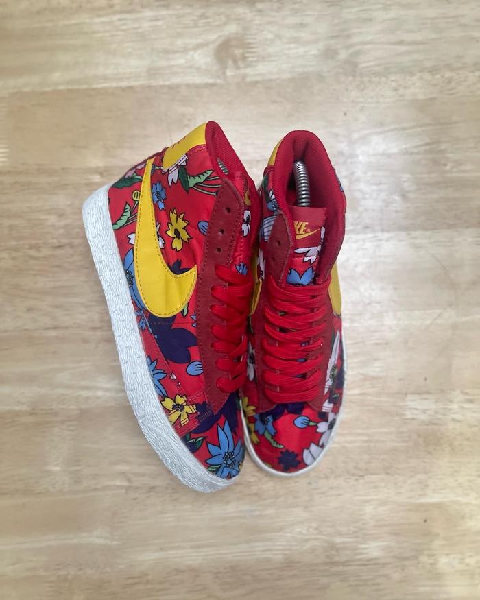 Preloved/bekas Nike Blazer Flower size 37.5