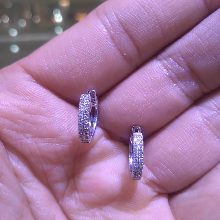 Anting Jepit BERLIAN Emas putih 750
