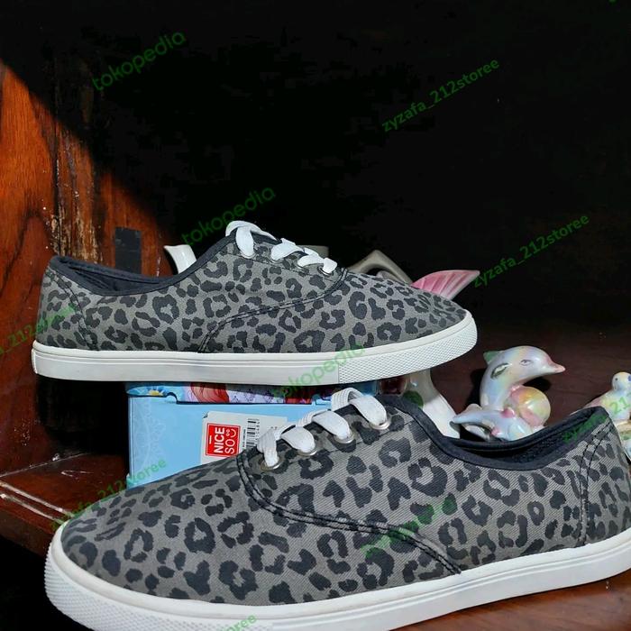 Sepatu rubi original