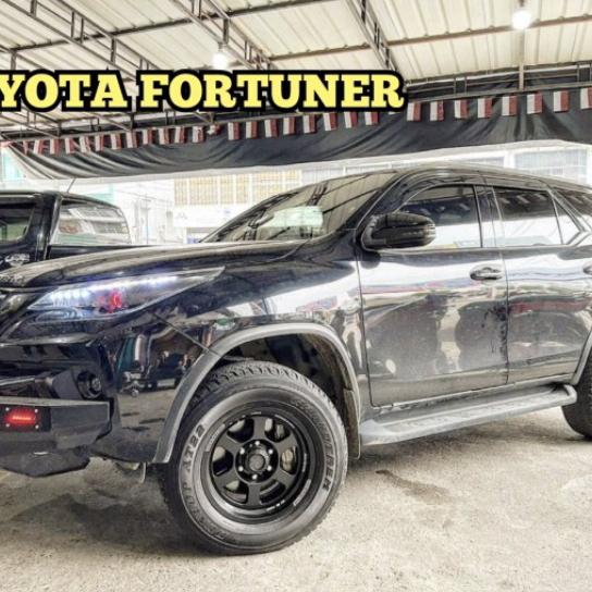 velg racing FORTUNER TE 37 XT RING 17 LEBAR 8