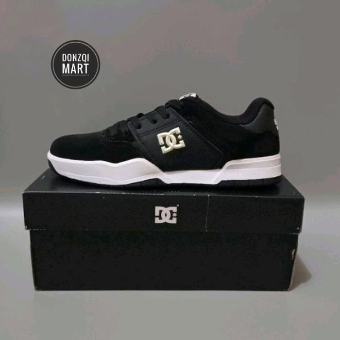 DC Central M Shoe Mens Sneakers Shoes - Black/White