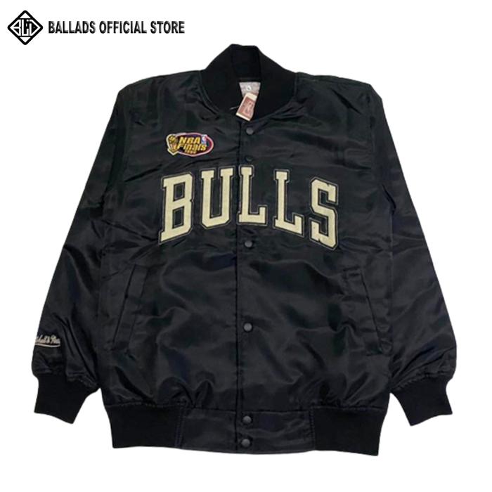 VARSITY JAKET BASEBALL- CHICAGO BULLS BORDIR PRIA-WANITA