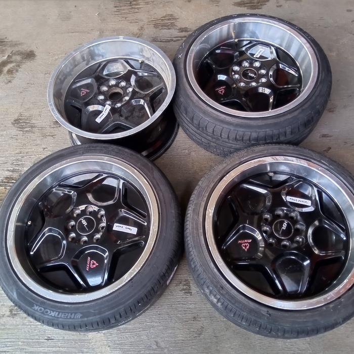 velg racing hsr second ring 17 pcd 8x100-114 plus ban cocok di avanza