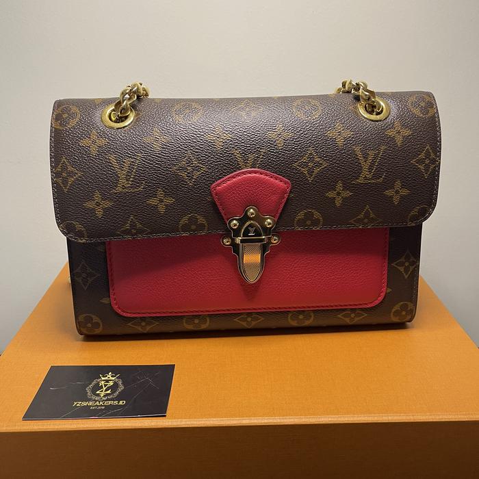 Louis vuitton victoire chain shoulder bag