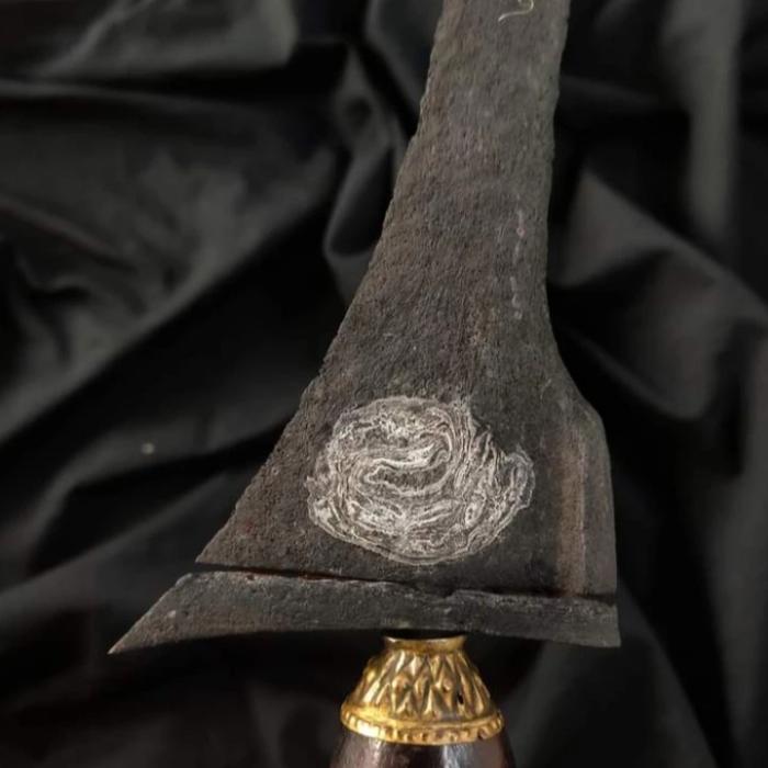 Keris Brojol Pamor Puser Bumi Tangguh Majapait Asli Kuno