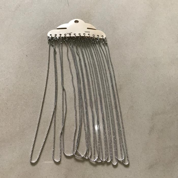 kalung biji lada putih