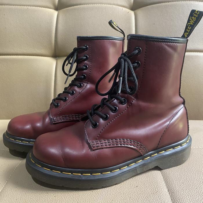 Docmart 1460 Red Cherry