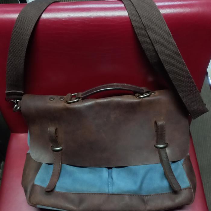 Tas selempang kanvas kulit preloved handmade fullhardy zapatos bourzu