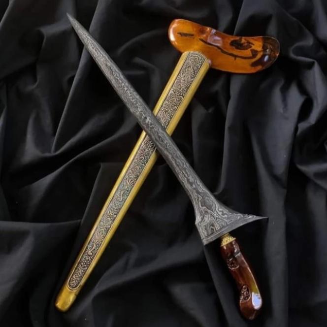 Keris Jalak Tilam Sari HB 7 Pamor Pedaringan Kebak Gagah Istimewa