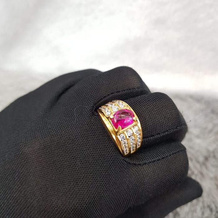 CP3067F152F cincin eropa mata batu merah delima emas kuning asli 17k