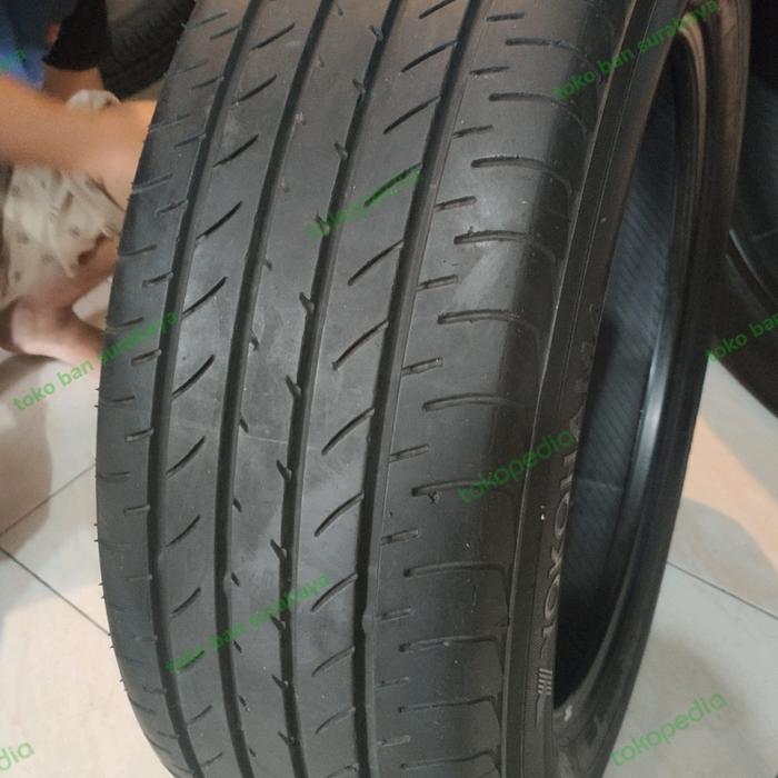 YOKOHAMA 225/60R18 225/60/18 r18 BLUE EARTH E51 LEXUS NX200T bekas