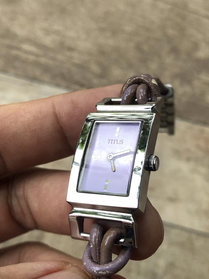 Jam Tangan Titus  swiss made