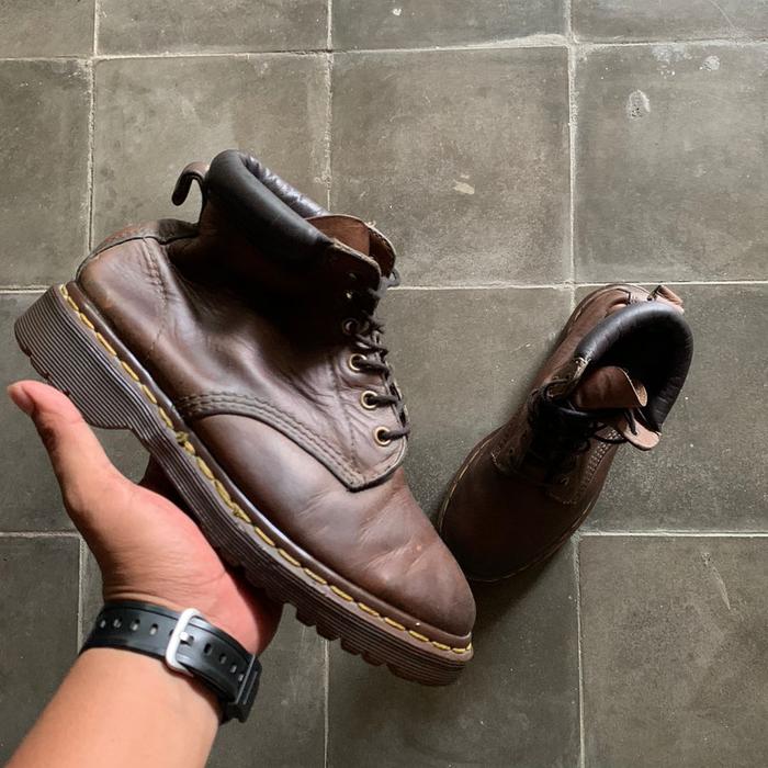 Dr martens saxon brown