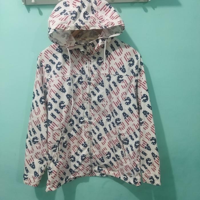jaket dikies full print