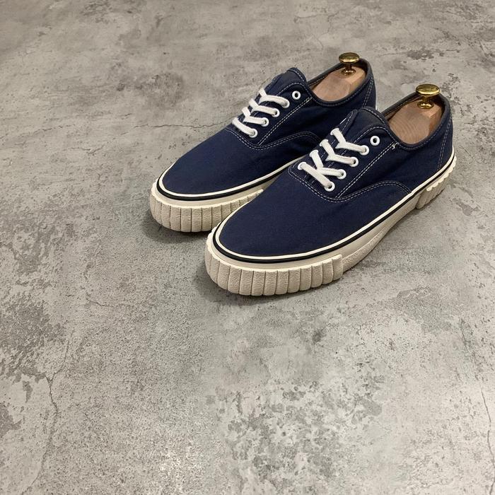 GANRYU Canvas Trainers Sneakers in Navy