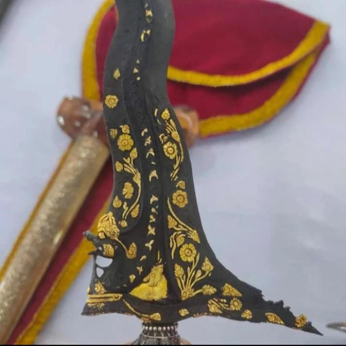 Keris Nogo Sosro Luk 13 Kinatah Emas Tangguh Mataram Senopaten