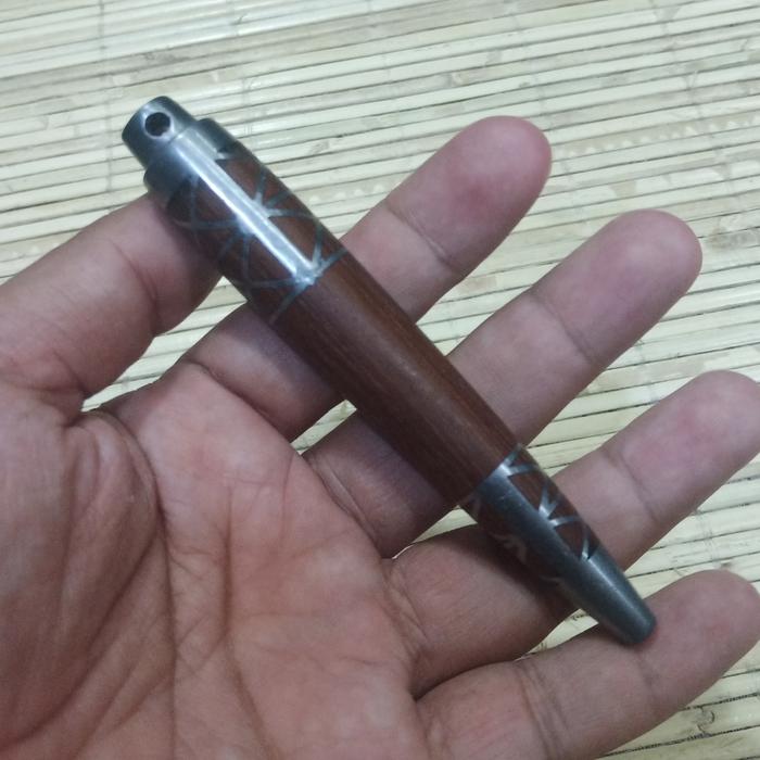 cemeti ali batu petir