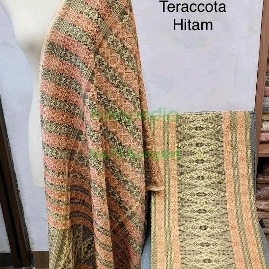 Gebeng Sutera Teracota Hitam