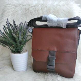TasFOSSIL Weston Courier Dark Brown men Sling bag