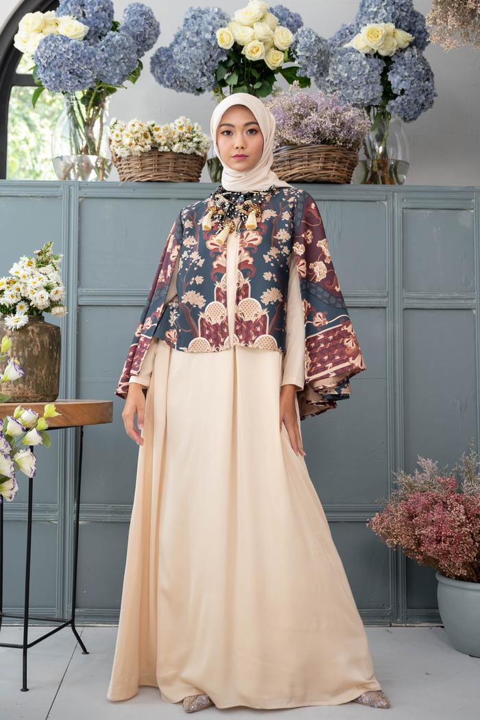 Wearing Klamby | Maia Dress in Dawn - M