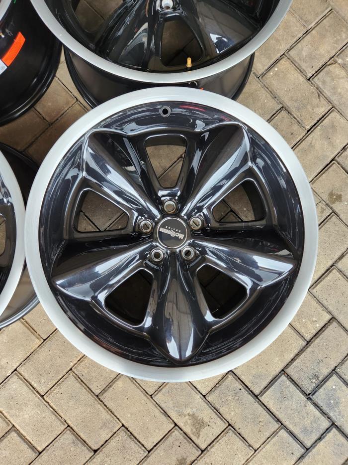 Velg Steeda Steve McQueen Racing Limited Edition Bullitt Mustang