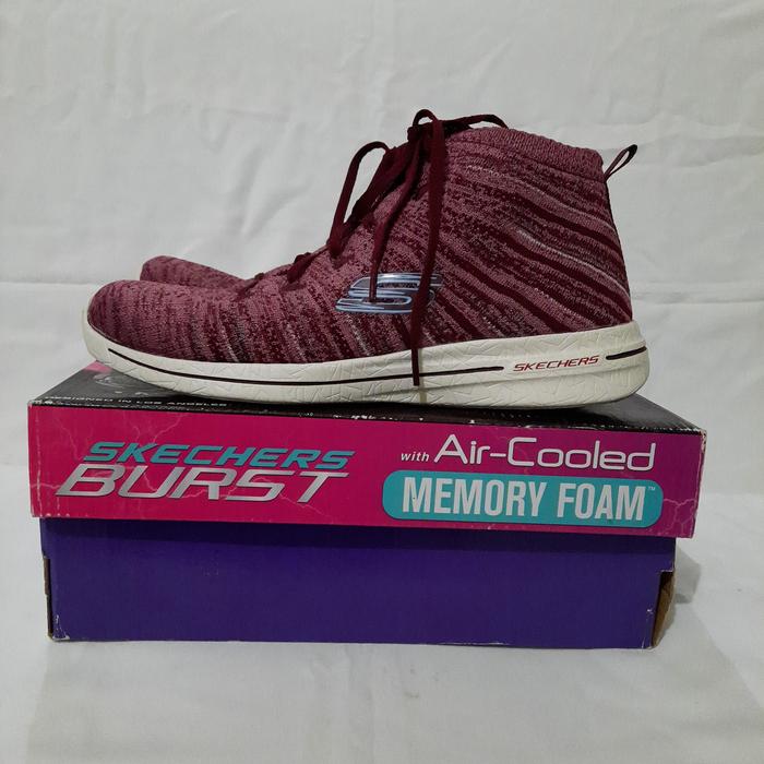 Sepatu Skechers Burst Comfortable Shoe / Size EUR 39,5 US 9,5  Women's