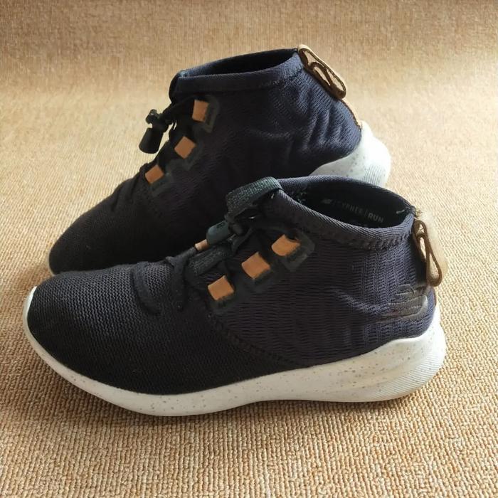 Sepatu New Balance NB Cypher Run