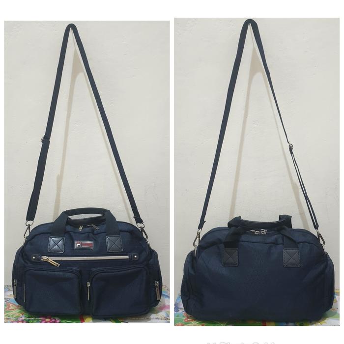 tas selempang / sling, banyak ruang, brand Fila, second monza