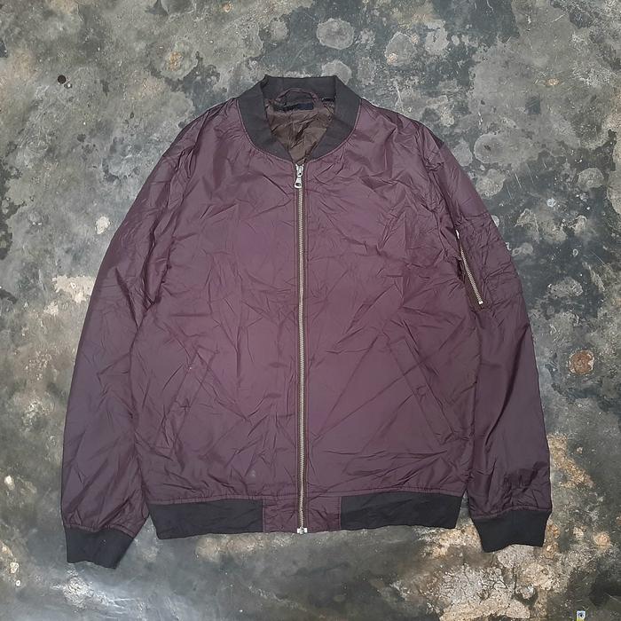 BOMBER JACKET UNIQLO