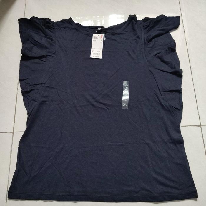 Blouse wanita Uniqlo hitam