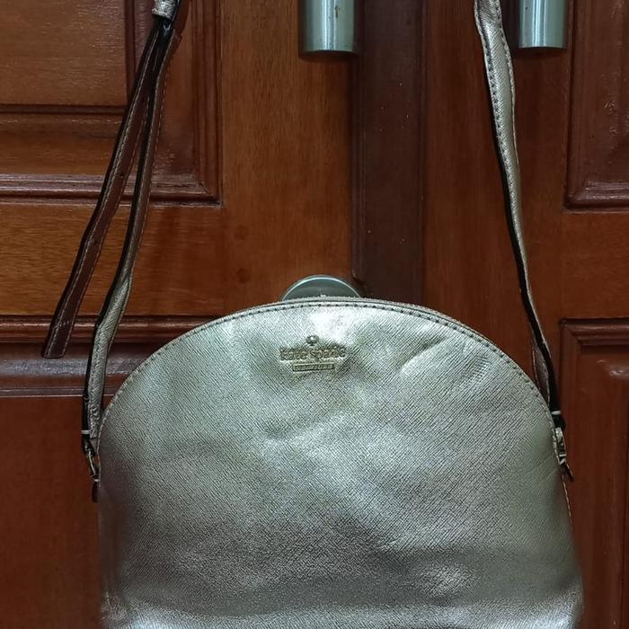 Kate spade gold spencer 8bag