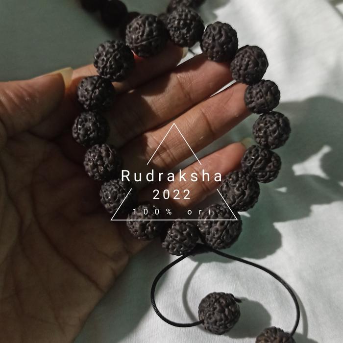 Gelang jenitri hitam