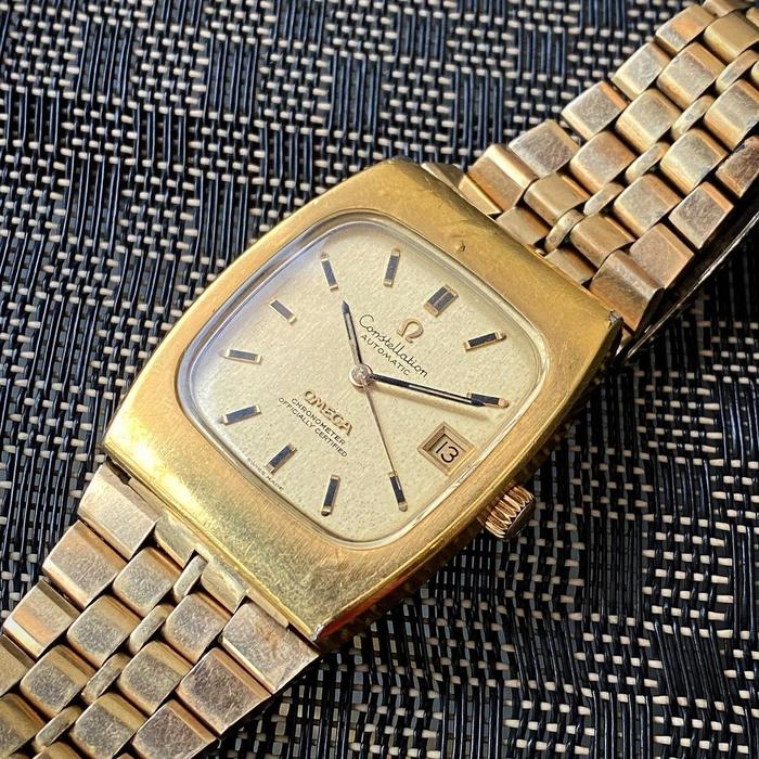 Jam tangan vintage Omega Constellation Chronometer Cal. 1011