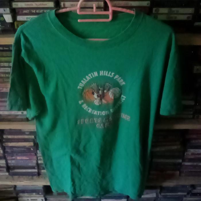 tshirt sports madness camp tag port and company (P 59 X L 42)