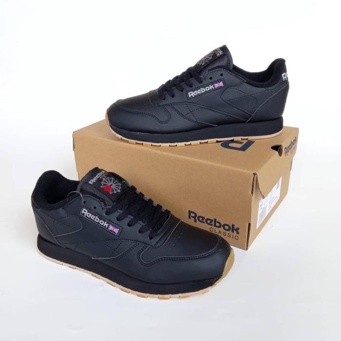 Sepatu Reebok Classic Leather Black Gum