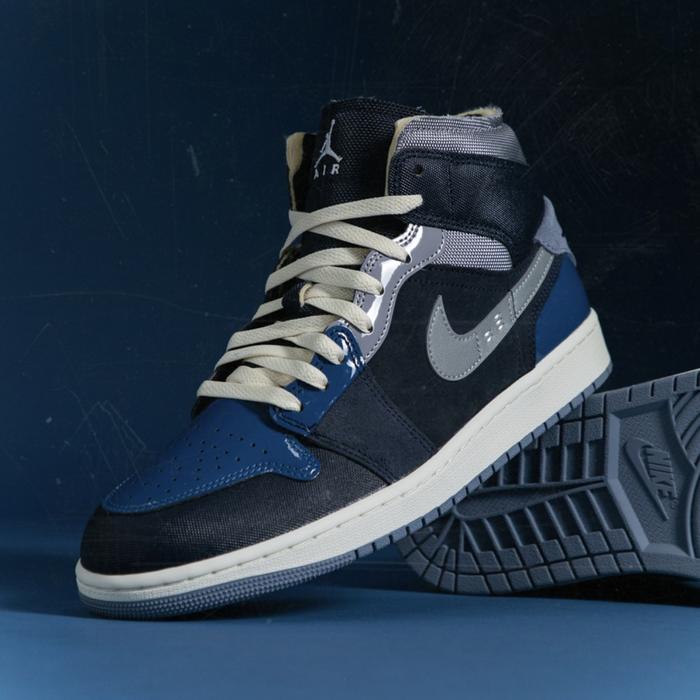 Air Jordan 1 Mid SE Craft Obsidian Blue