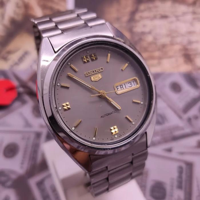 JAM TANGAN PRIA SEIKO 5 AUTOMATIC 7S26-3040 DAY DATE