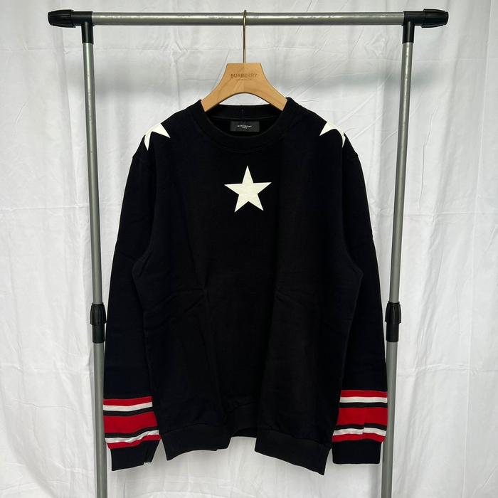 Givenchy Star Sweater AUTHENTIC 100% ORIGINAL