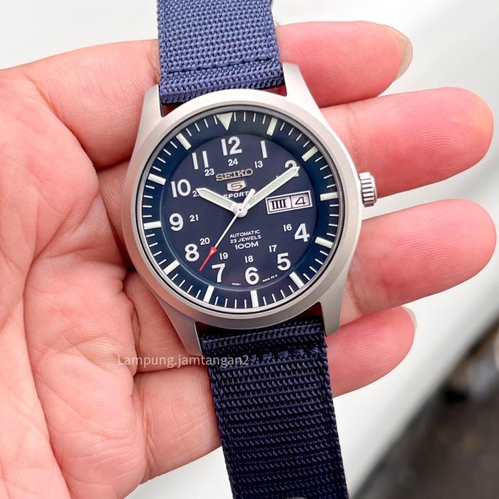 SEIKO 5 SNZG11K1