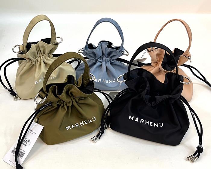 TAS SELEMPANG WANITA BUKET SERUT BAHAN NILON model dumpling fashion