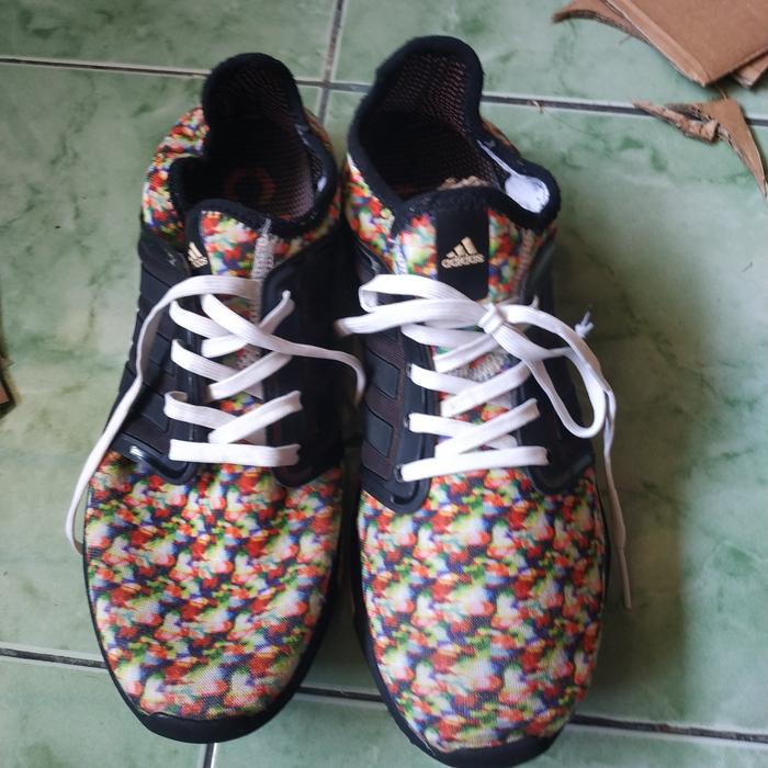 Preloved Sepatu Mantan Adidas Sonic Boost