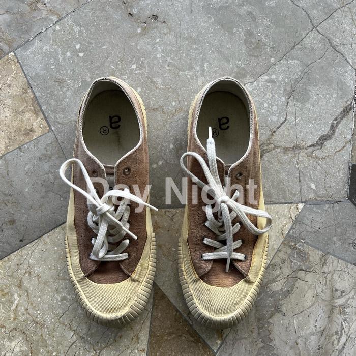 Arise - Sneakers Groov Brown . Sepatu Goods dept Arise