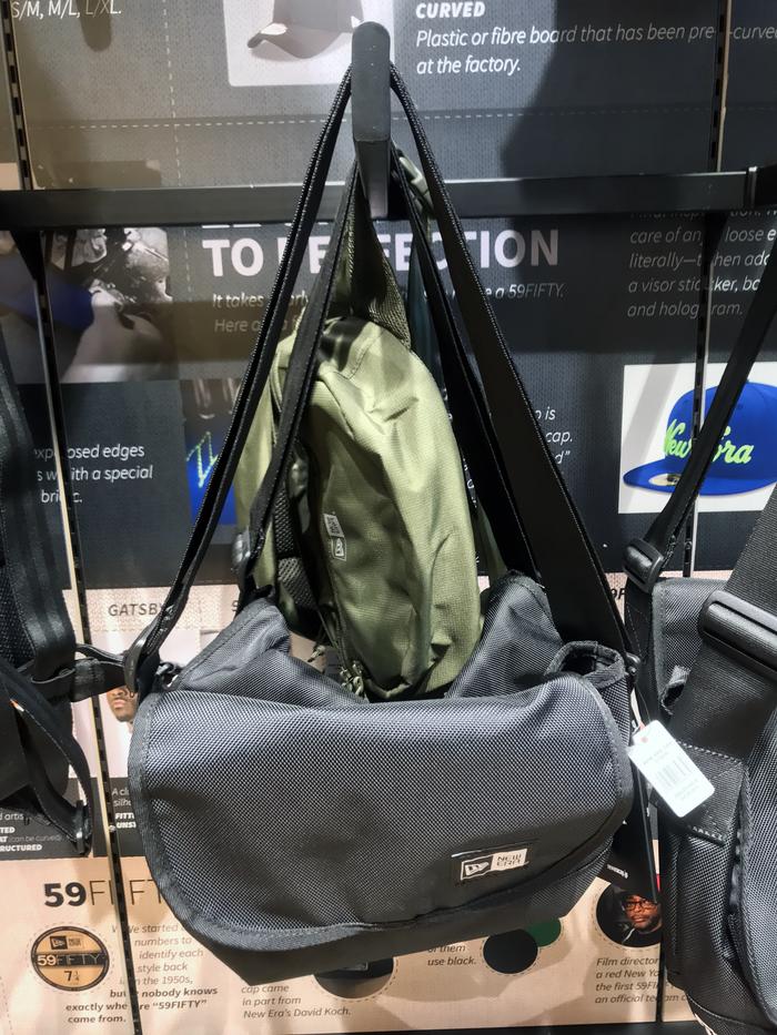Tas Selempang New Era Shoulder Bag Mini Black 100% Original Resmi