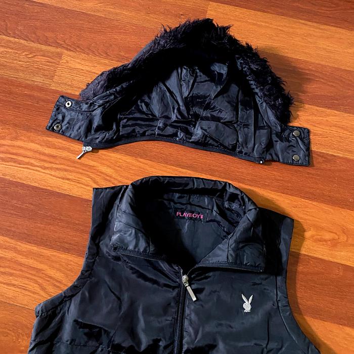 Playboy puffer vest ( L ) woman