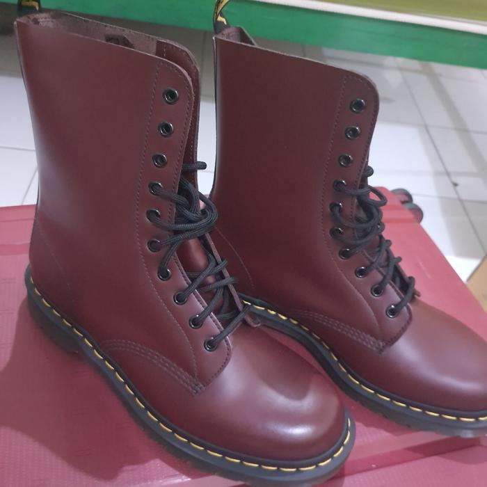 Sepatu dr Martens 1490 Smooth Cherry Red Original
